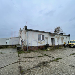 NA PREDAJ BUDOVA NA SKLADOVANIE A ĽAHKÚ VÝROBU V HURBANOVE 
